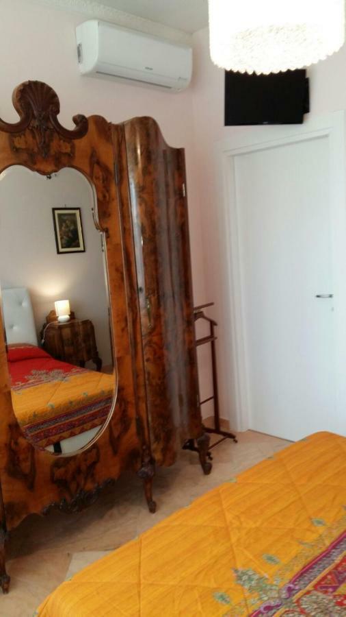 B&B Domus Lupiae Lecce Exterior foto