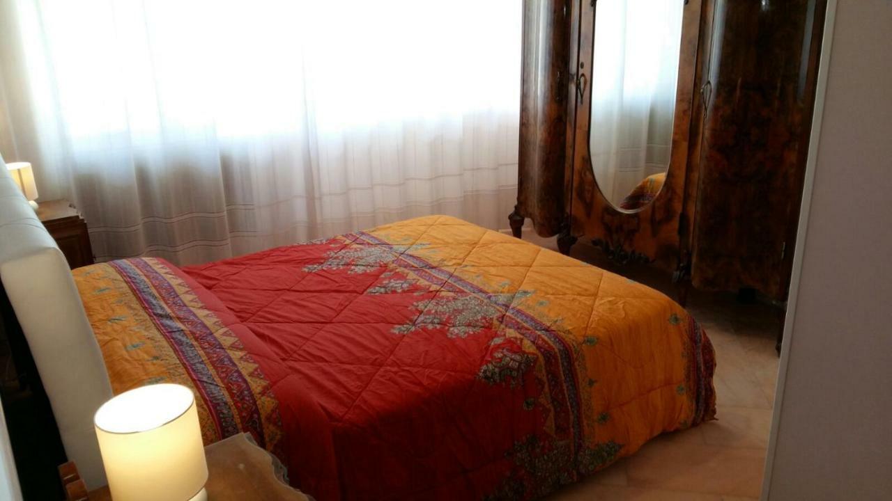 B&B Domus Lupiae Lecce Exterior foto
