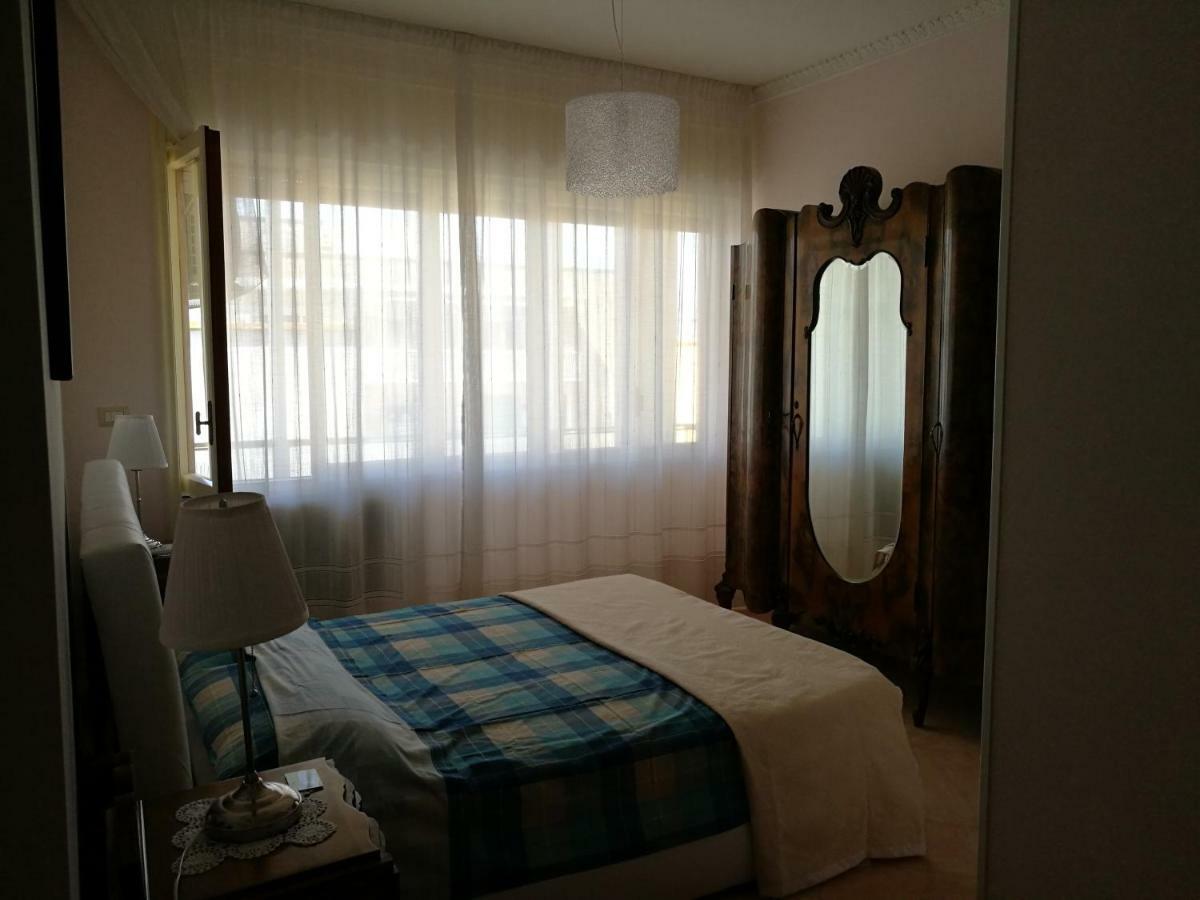 B&B Domus Lupiae Lecce Exterior foto